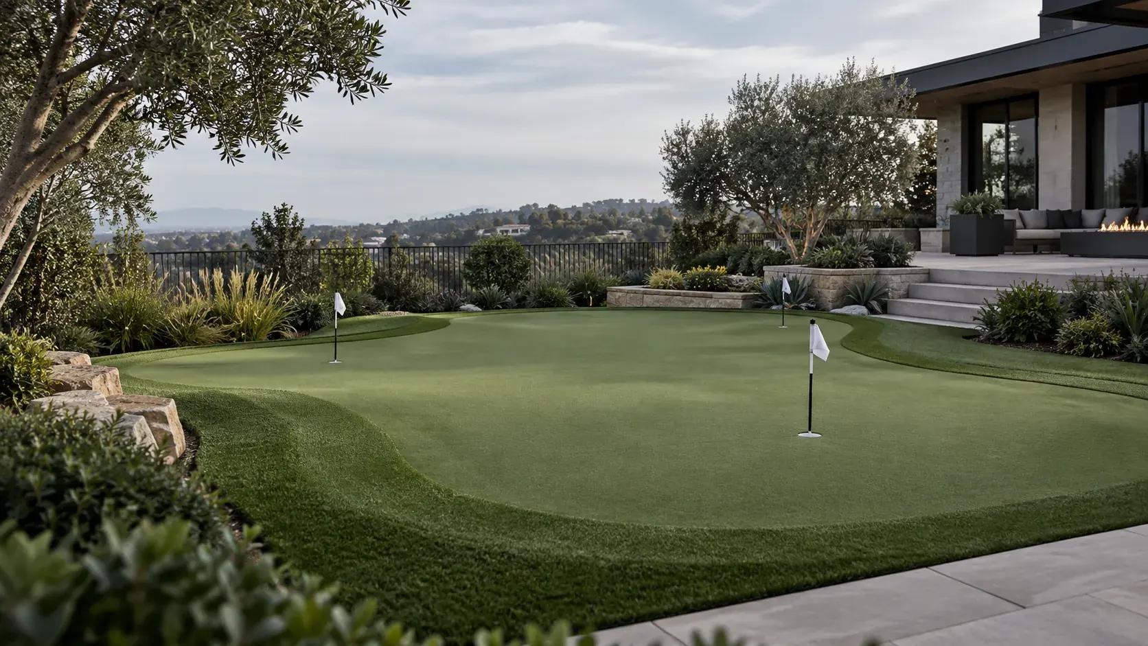 What Makes a Custom Putting Green Actually Play Well?